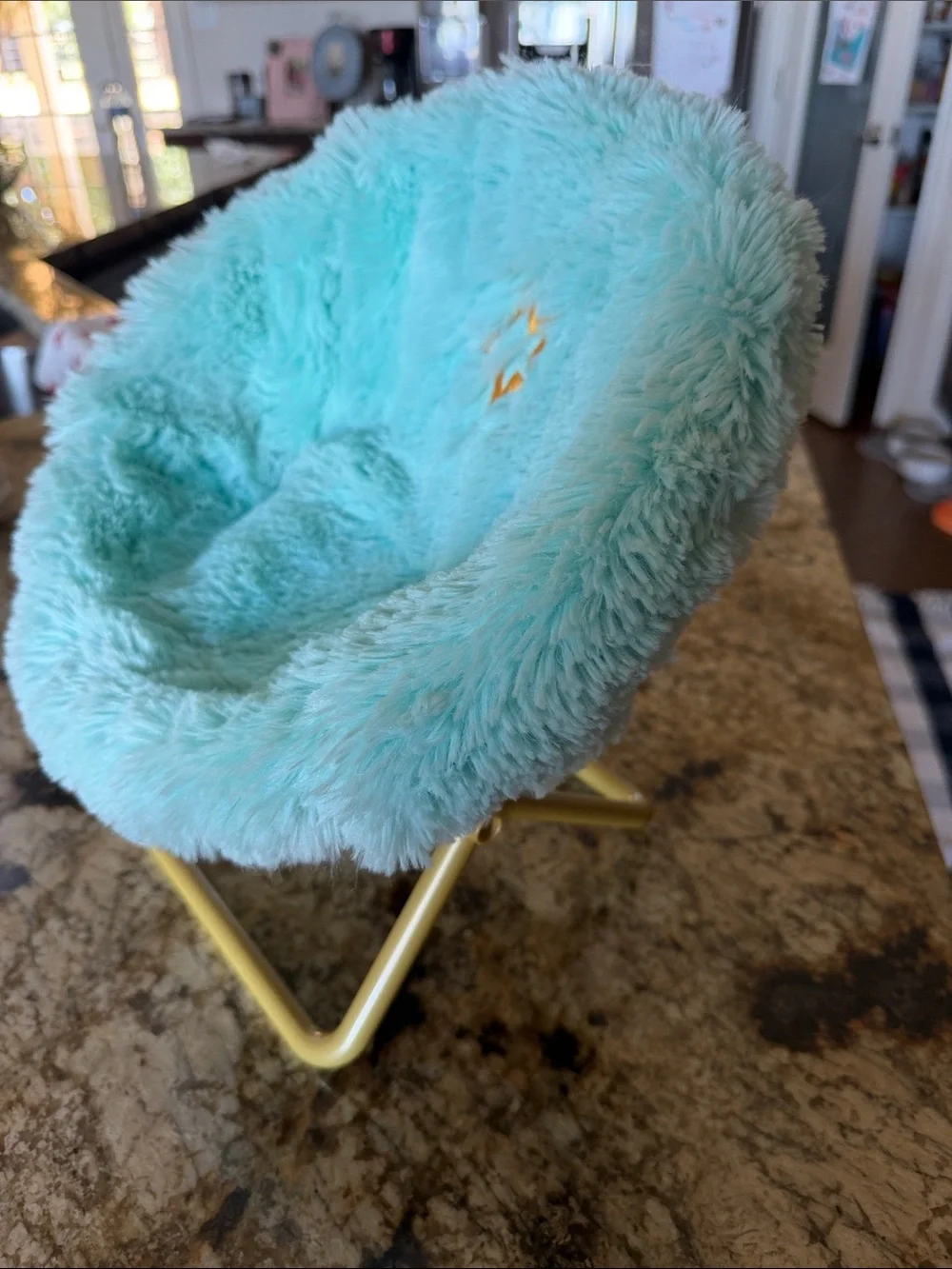 American Girl Mint Green Plush Doll Chair with Gold Star Great Condition